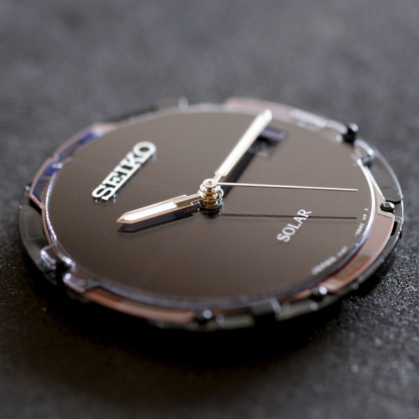 Seiko model V147-0AV0 from 2014, showing how the dial is a solar panel.